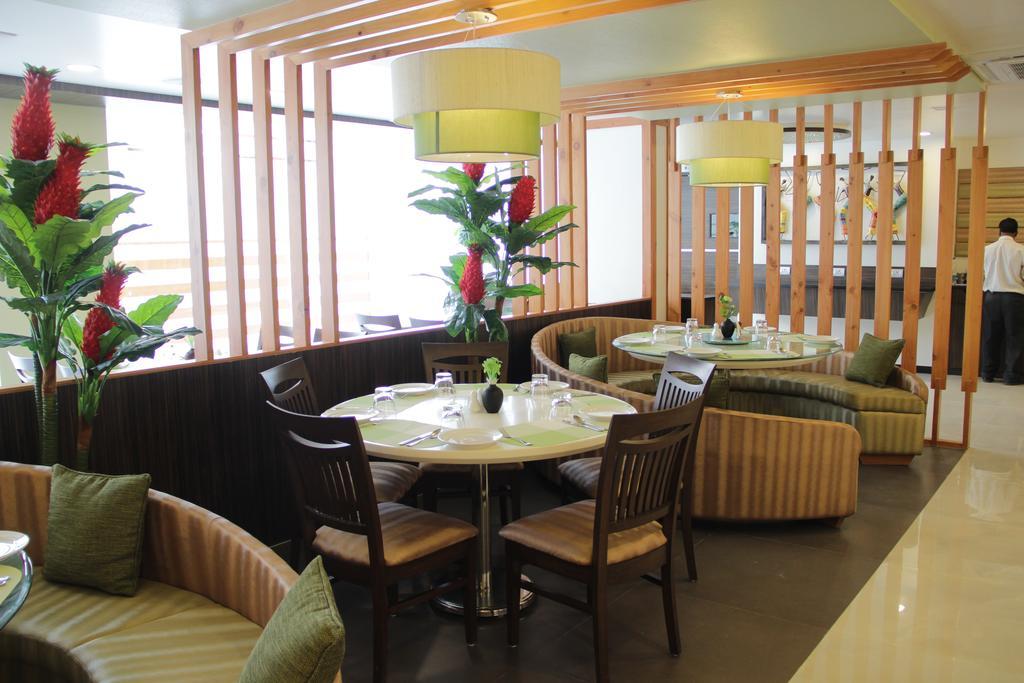 אאורנגבד Hotel Green Olive מראה חיצוני תמונה