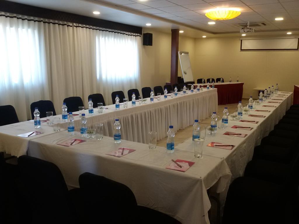 אאורנגבד Hotel Green Olive מראה חיצוני תמונה